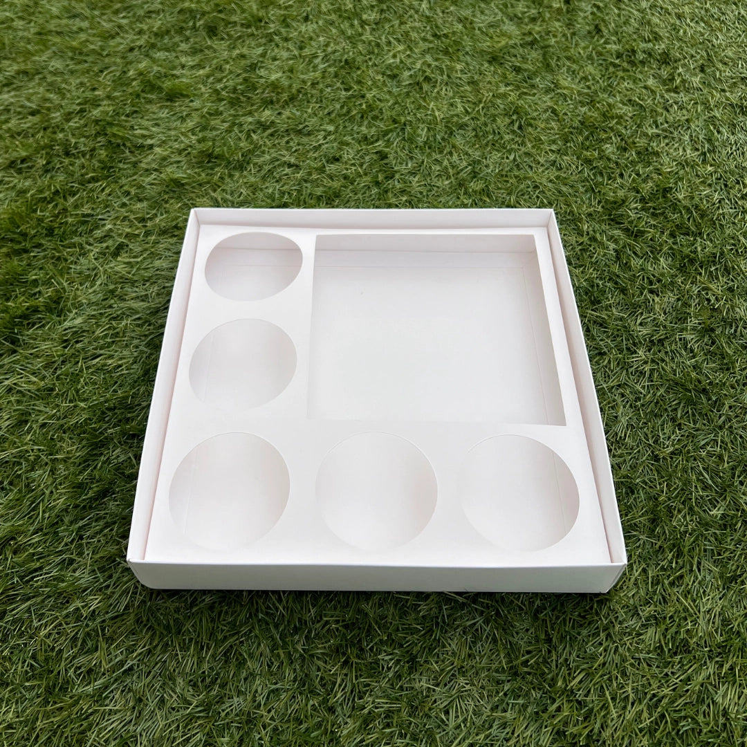 flat white display tray for a Sturdy hybrid bento box for 5 cupcakes and celebration cake, professional white finish with clear viewing window
